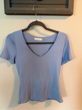 Wasabi + Mint Short Sleeve Scoop Neck Top - Periwinkle Blue